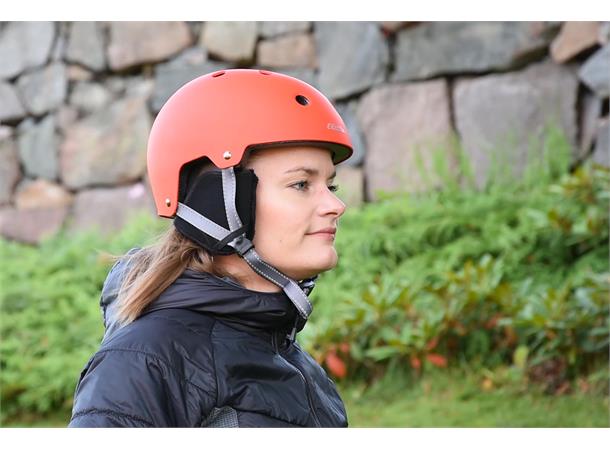 Nutcase Ørevarmere Voksenhjelm 