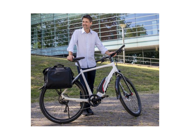 New Looxs Sykkelveske Postino 18 liter, Black 