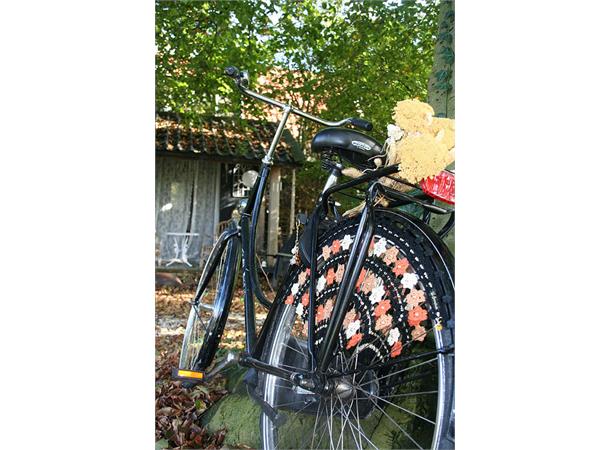 Simeli Kjolebeskytter heklet Isabella 28" 