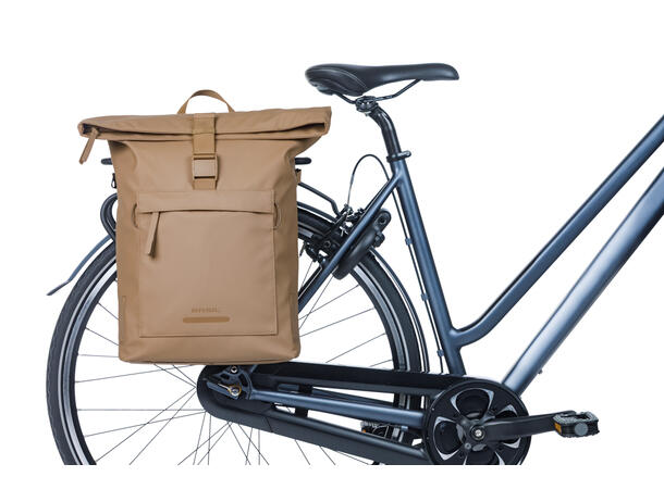 Basil Sykkelveske Brooklyn 17 liter, Sand 