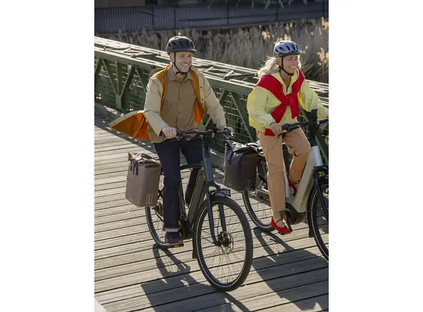 Basil Sykkelveske Urban Dry Neo Shopper 23-26 liter, Black 