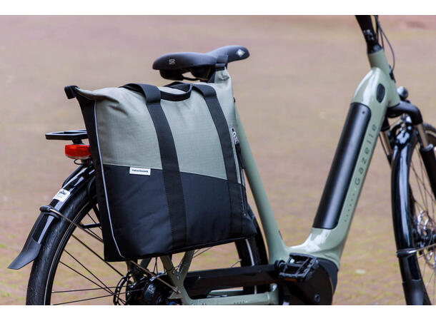 New Looxs Sykkelveske Oslo Shopper Kota 24 liter, Black Green 