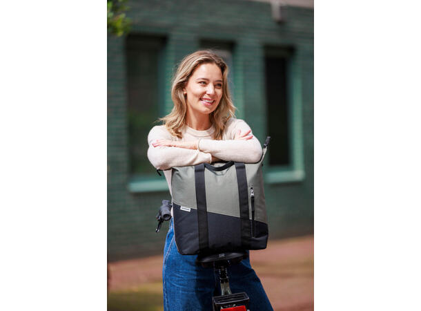 New Looxs Sykkelveske Oslo Shopper Kota 24 liter, Black Green 