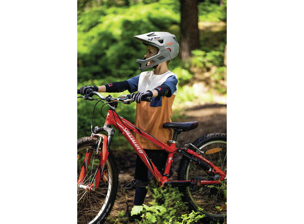 ABUS Sykkelhjelm YouDrop FF Ti Silver ABUS str: Small (48 - 55 cm) 