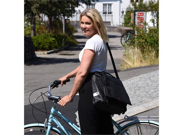 New Looxs Sykkelveske Varo Messenger 15 liter, Black 